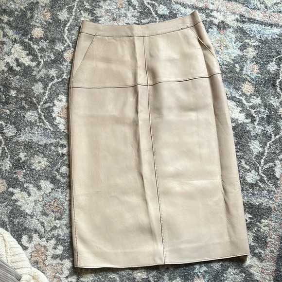 Danier Leather skirt - cream - Picture 1 of 5